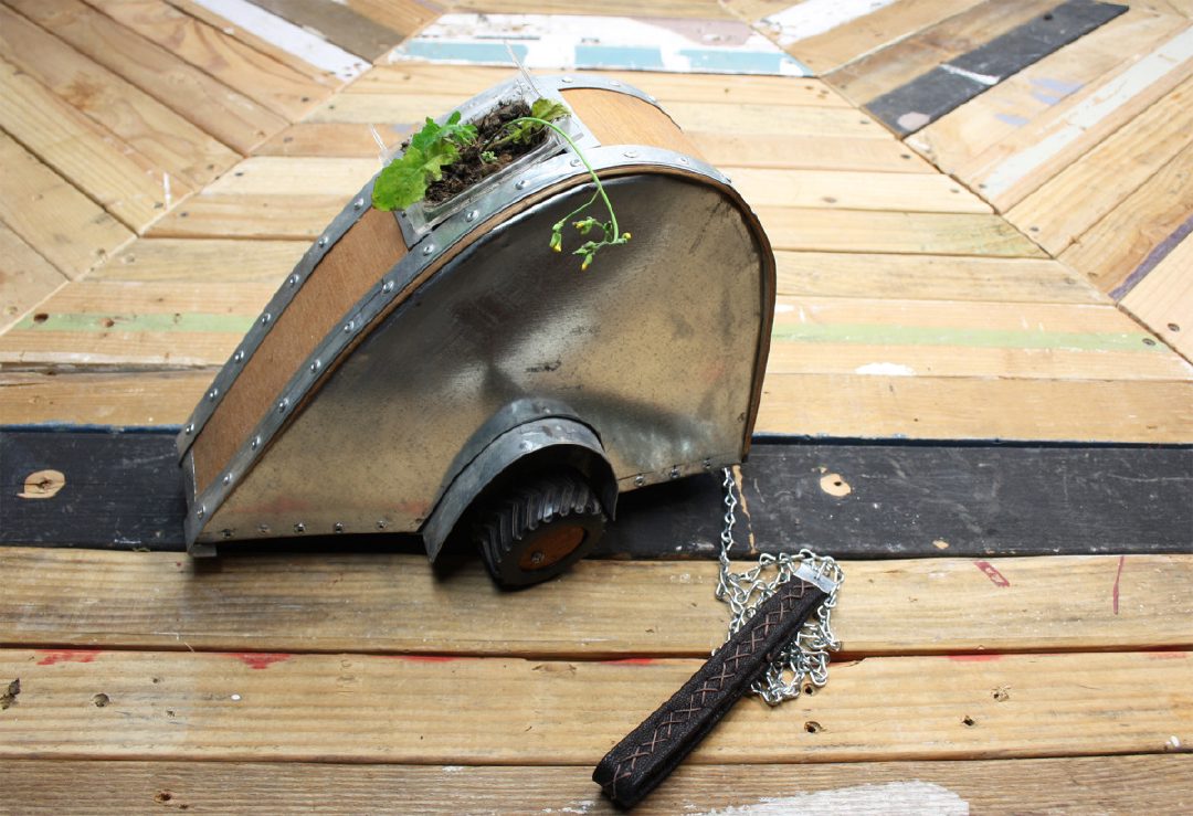 Teardrop Trailer Plant Vehicle